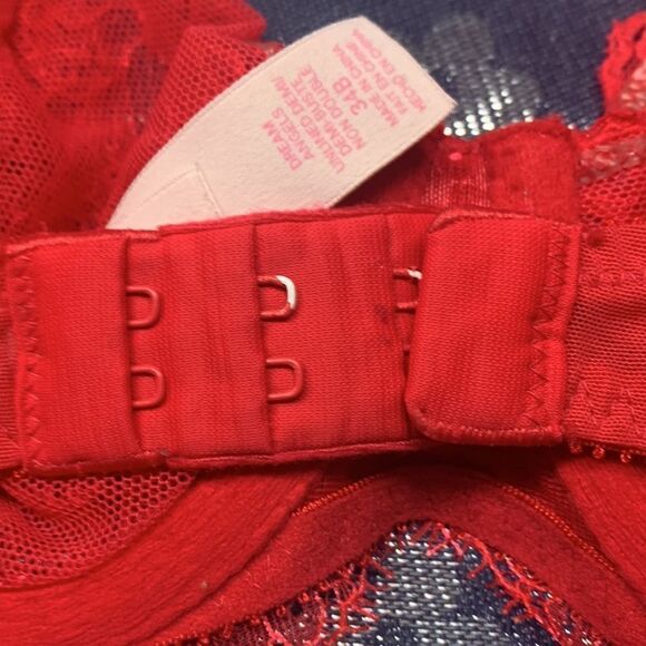 🔥5/20🔥Victoria Secret Dream Angels  Lacy Bra Sz 34B - Picture 3 of 8